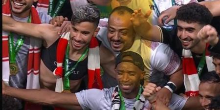 مراسم تتويج الزمالك بلقب السوبر الإفريقي بعد ملحمة ركلات الترجيح أمام الأهلي - نبض مصر