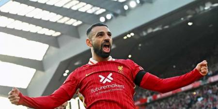 محمد صلاح يطلب عقدًا جديدًا يمتد حتى 2027.. وليفربول يجهز بديله - نبض مصر