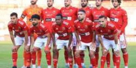 الأهلي يرتدي "القميص الأحمر والشورت الأبيض" أمام الزمالك في نهائي السوبر - نبض مصر