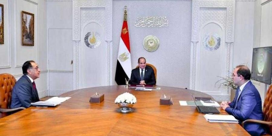 الرئيس السيسى يتابع مؤشرات الأداء للموازنة العامة وجهود تحقيق التوزان المالى - نبض مصر