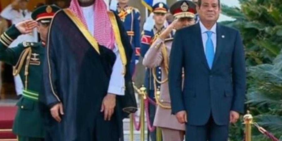 بدء مباحثات الرئيس السيسي وولي العهد السعودي محمد بن سلمان بقصر الاتحادية - نبض مصر