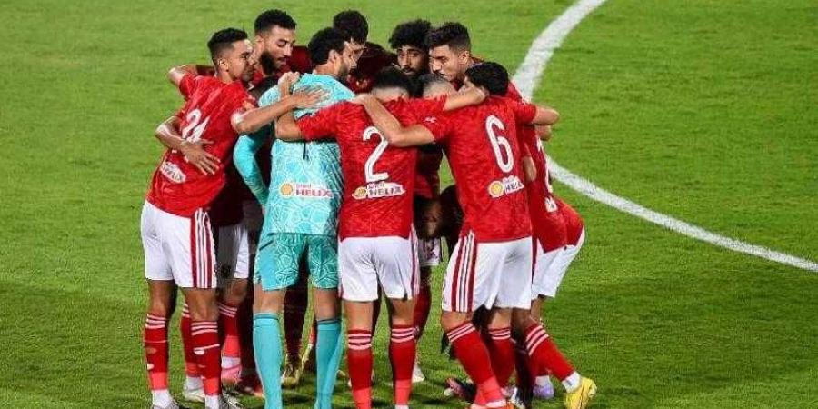 عاجل | ثلاثي الأهلي يتواصلون مع لاعبي الزمالك قبل نهائي السوبر المصري - نبض مصر